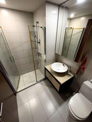 1 Canberra (D27), Condominium #575430741
